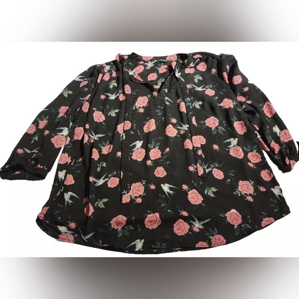 Torrid Georgette Bow Tie Floral Blouse Size 2X Plus Size Womens Black Pink